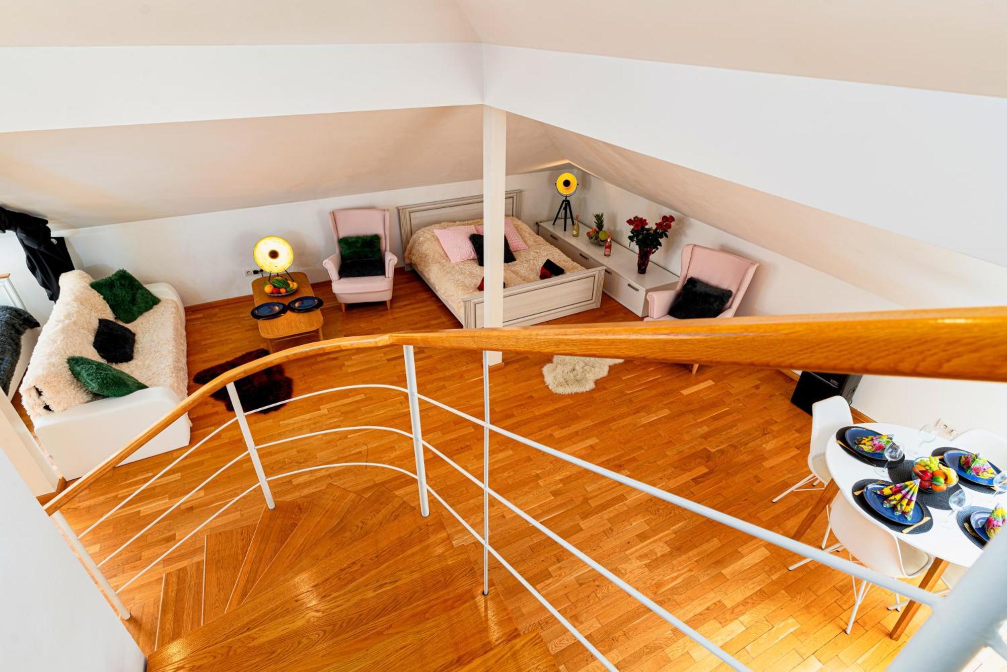 Golden River Apartment Prague Exterior photo